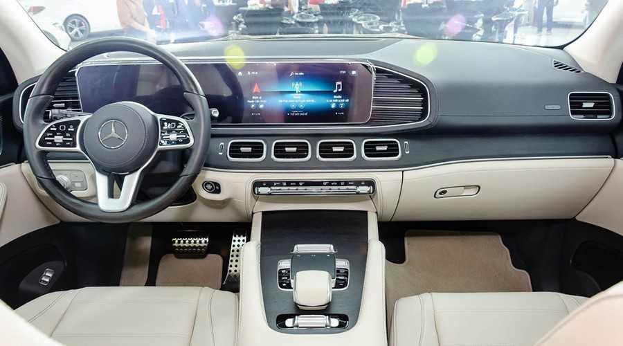 Mercedes Benz GLS SUV: Giá & Thông số 2023