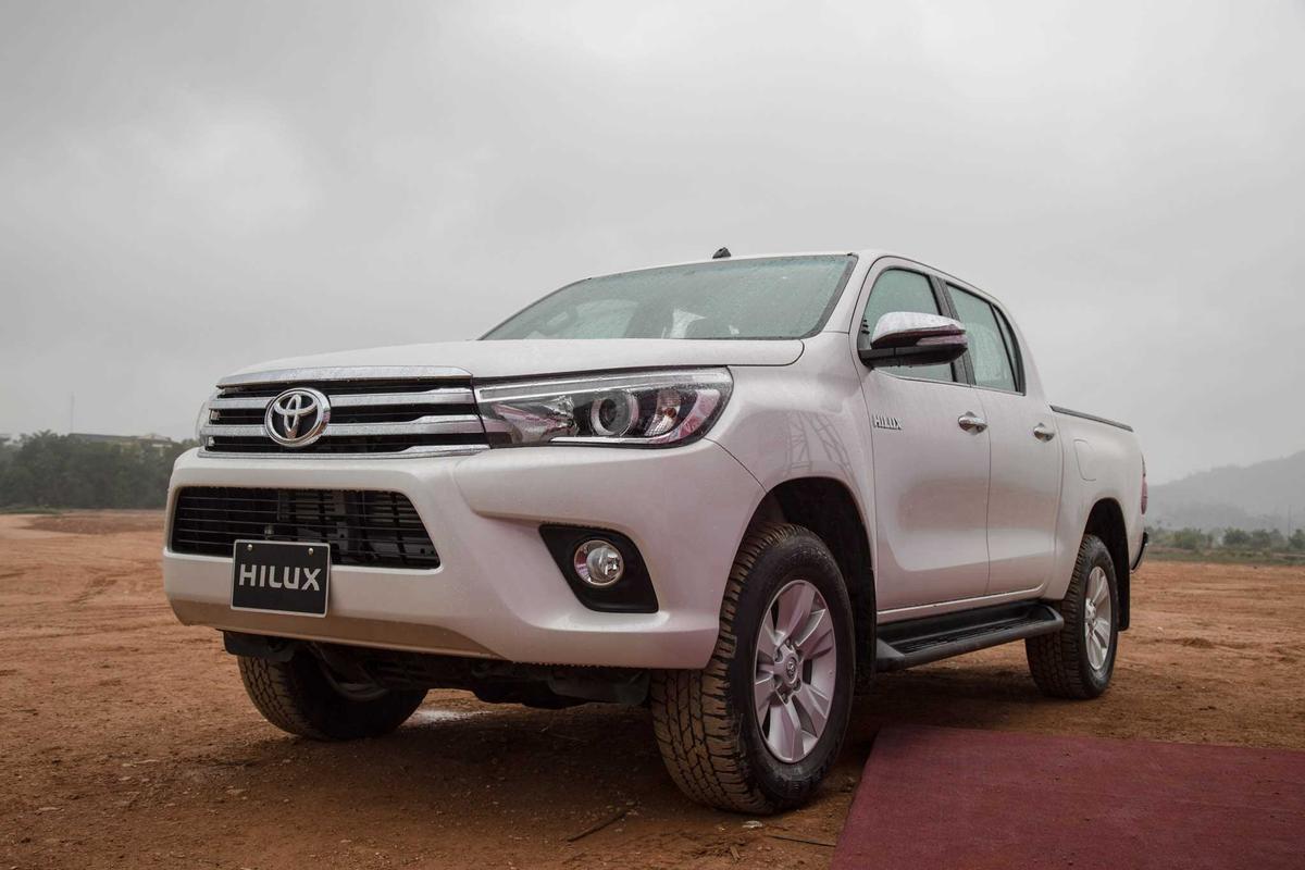 Toyota Hilux cũ có đáng mua hay không?
