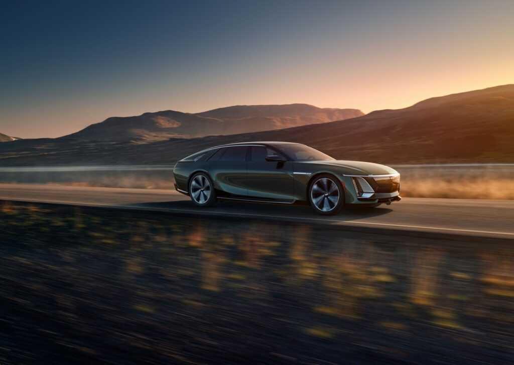 Cadillac Celestiq Flagship EV 2024 chạy điện ra mắt với động cơ "siêu khủng"