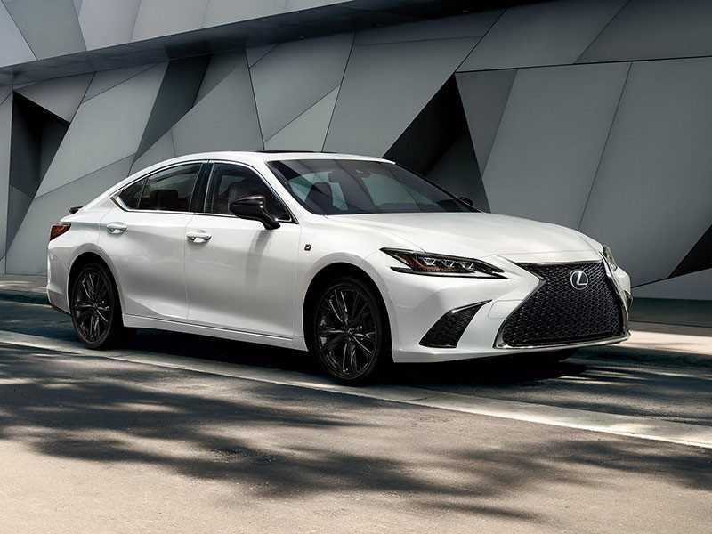 Lexus ES 250: Giá & Thông số 2023