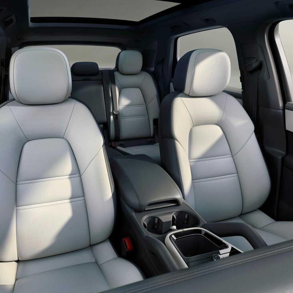 Hot: Thiết kế ngoại thất của Porsche Cayenne 2024 được tiết lộ?