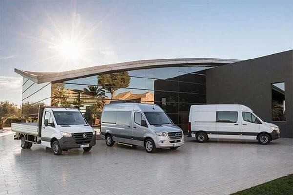 Mercedes Benz Sprinter bị triệu hồi tại Mỹ do hai lỗi cực lớn