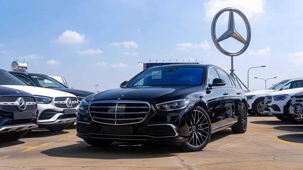 Mercedes S 450: Giá & Thông số 2023
