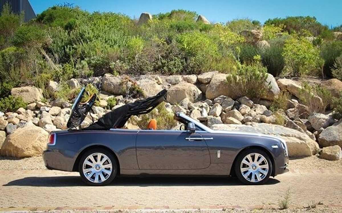 Rolls Royce Dawn: Giá bán & Thông số 2023