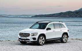 Mercedes Benz GLB SUV: Giá & Thông số 2023