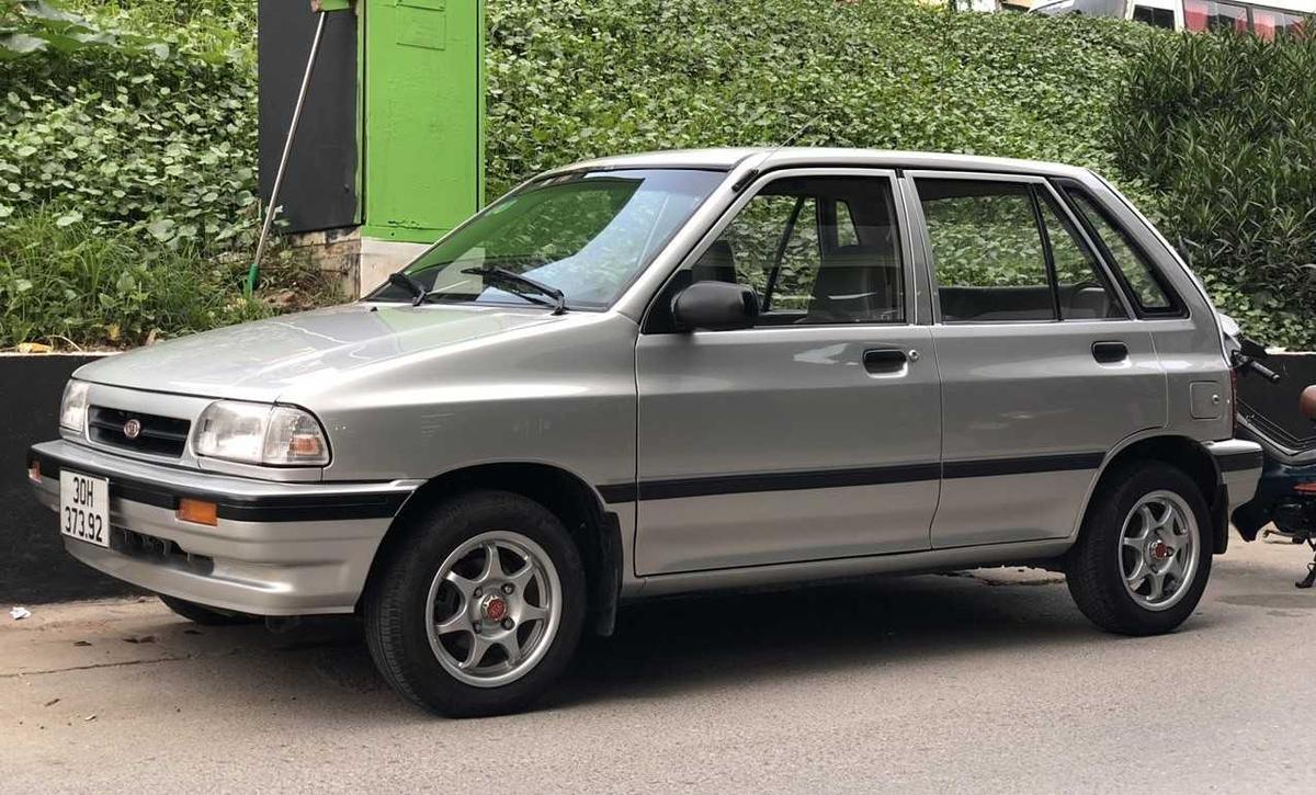 Những mẫu xe ô tô cũ giá rẻ giá dưới 100 triệu đồng