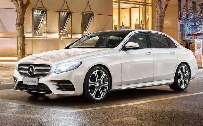 Mercedes E200: Giá & Thông số 2023