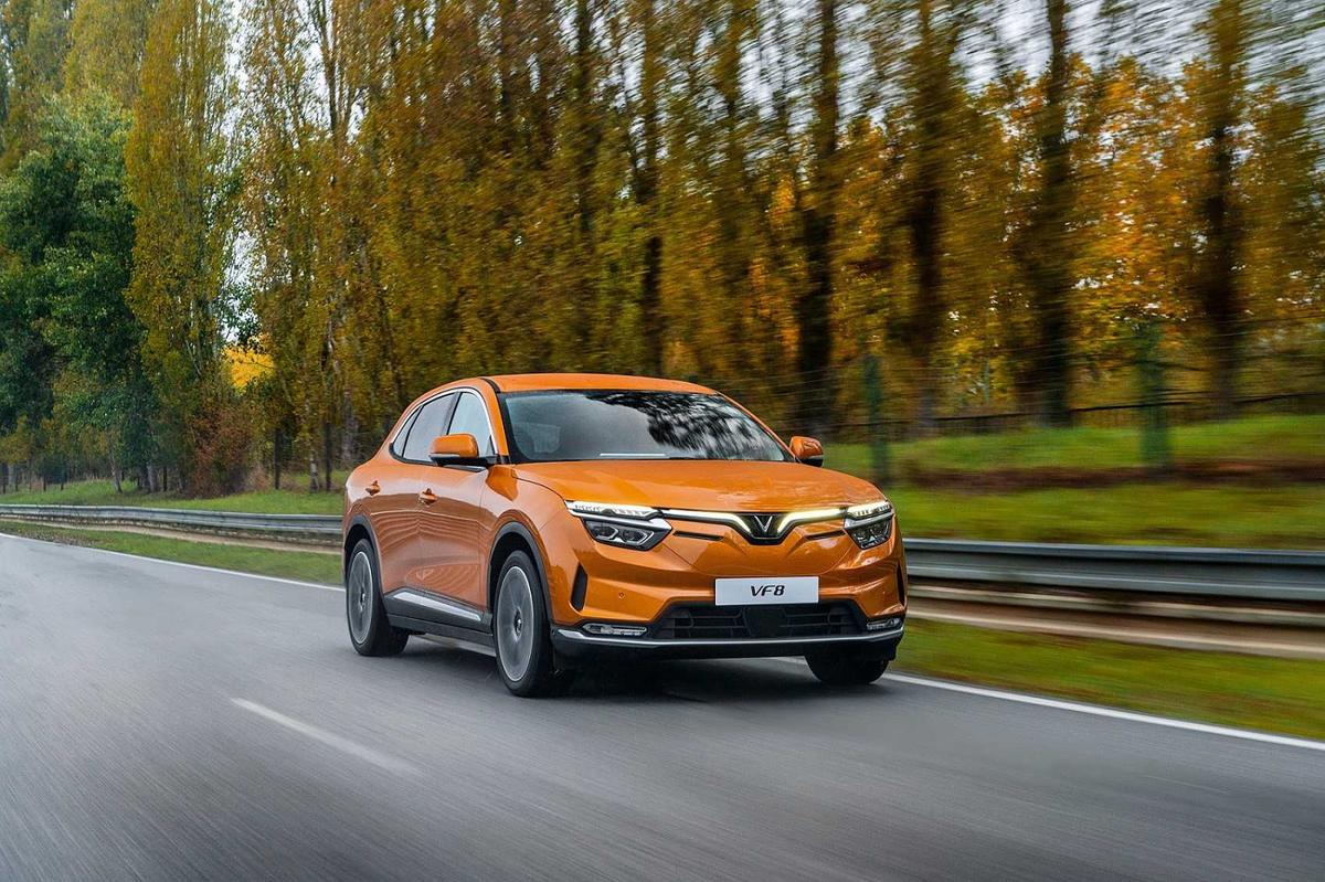 VinFast VF 8 - SUV hạng D - Giá & Thông số 2023