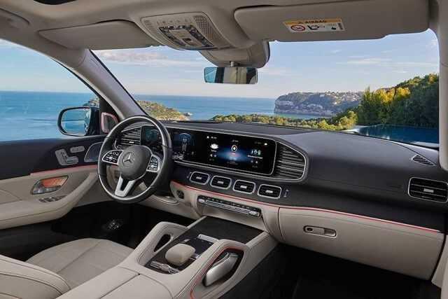 Top xe Mercedes 7 chỗ đáng sở hữu nhất hiện nay