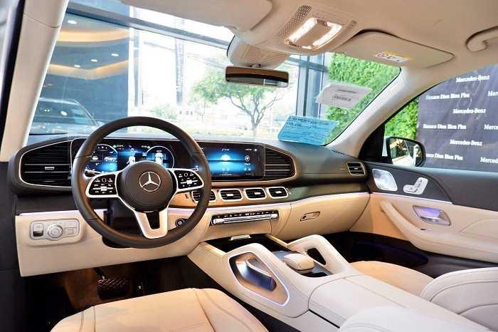 Top xe Mercedes 7 chỗ đáng sở hữu nhất hiện nay