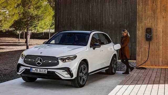Hướng dẫn chọn xe Mercedes 2023