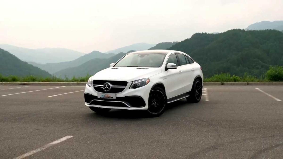 Gần 500 chiếc xe Mercedes GLE bị triệu hồi tại Việt Nam