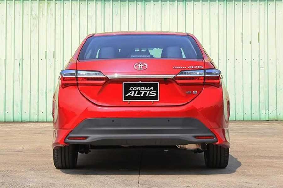 Toyota Corolla Altis cũ có đáng mua hay không?