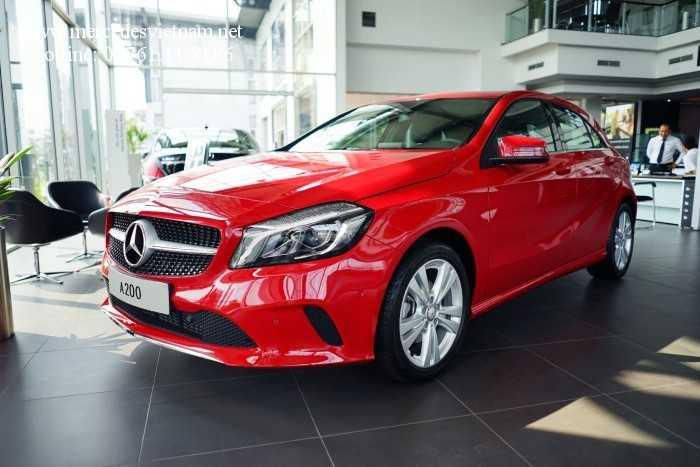 Mercedes Benz A200: Giá & Thông số 2023