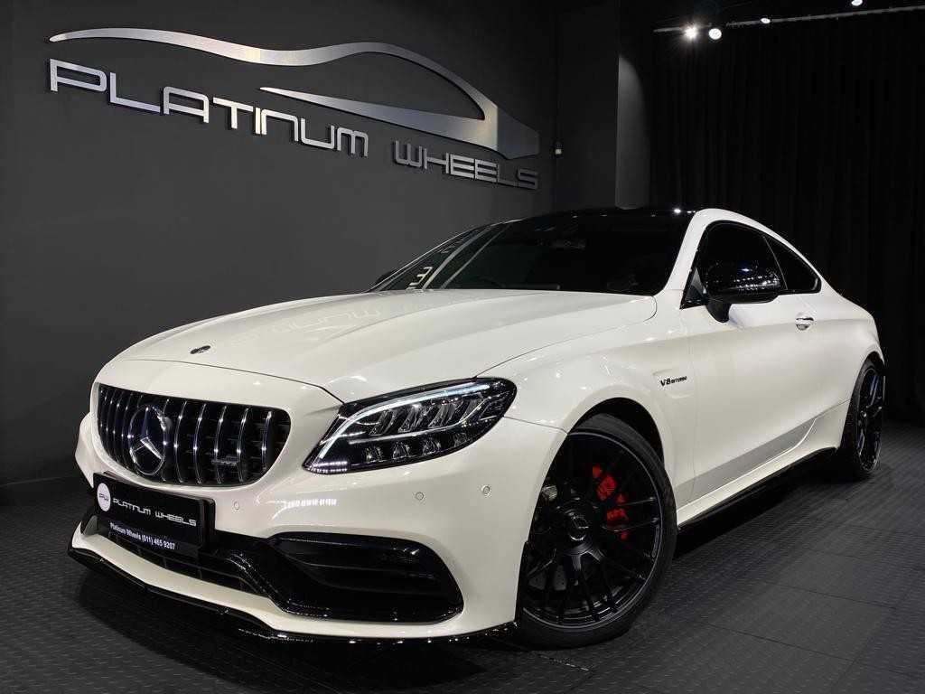 Mercedes Benz C-Class Giá & Thông số 2023