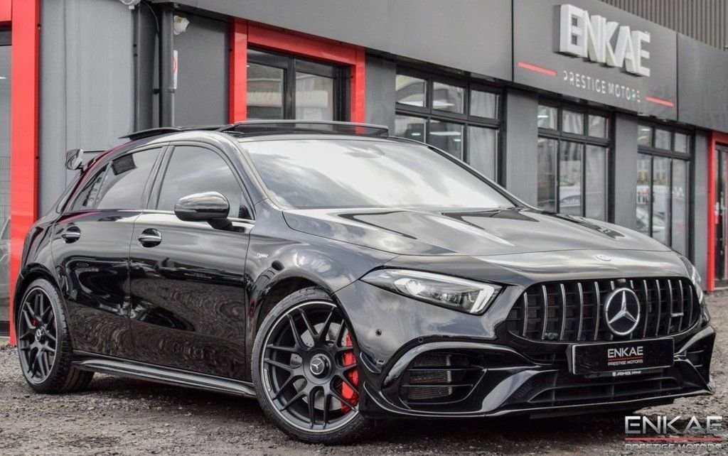 Mercedes AMG A45 4Matic: Giá & Thông số 2024