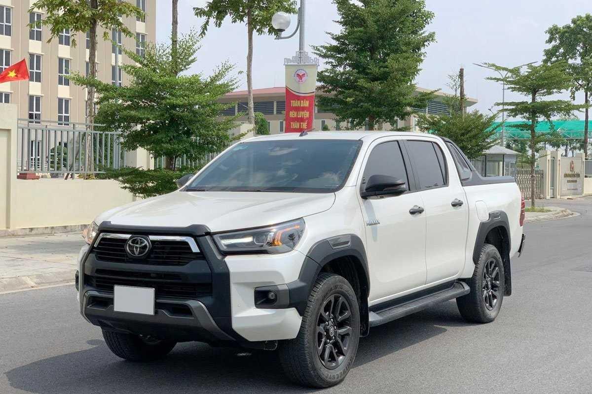 Toyota Hilux cũ có đáng mua hay không?