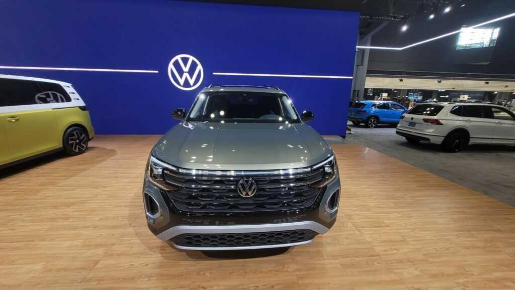 VW Atlas Peak Edition 2024 - Kiểu dáng chắc chắn và nội thất cao cấp
