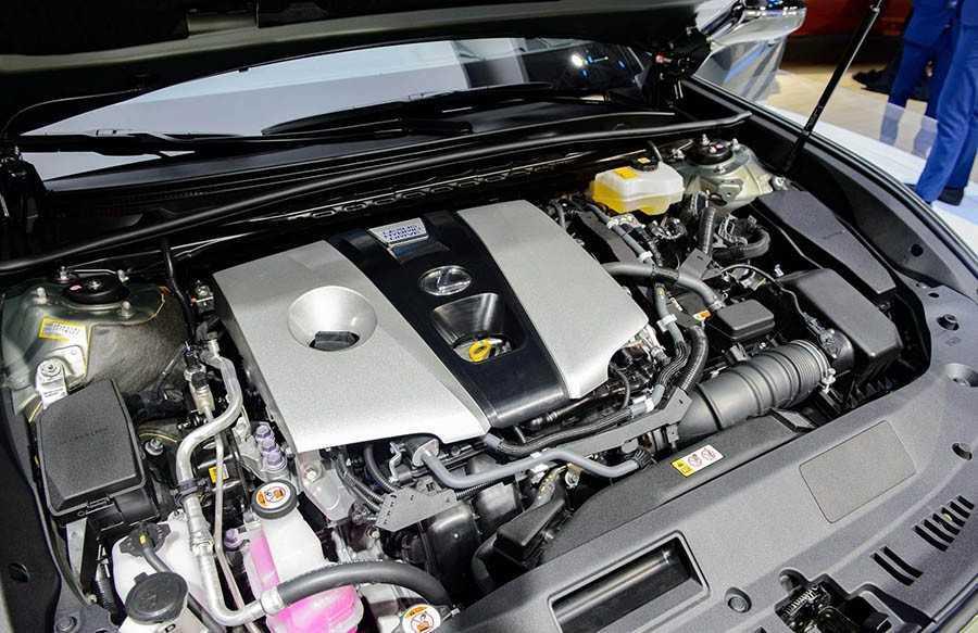 Lexus ES 300h: Giá & Thông số 2023 mới nhất