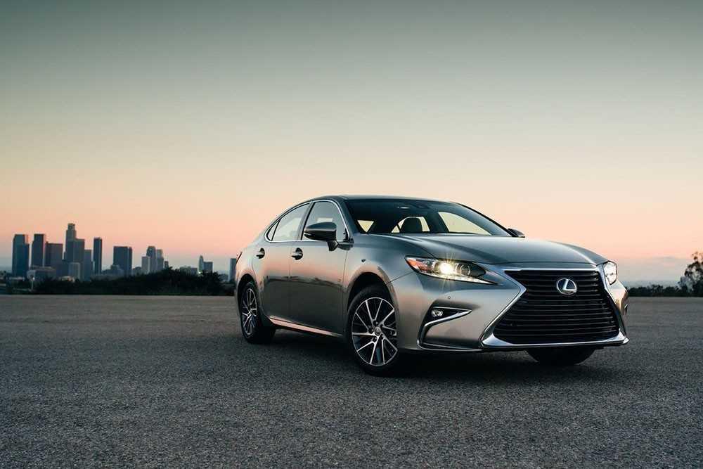 Lexus ES 350: Giá & Thông số 2023 mới nhất