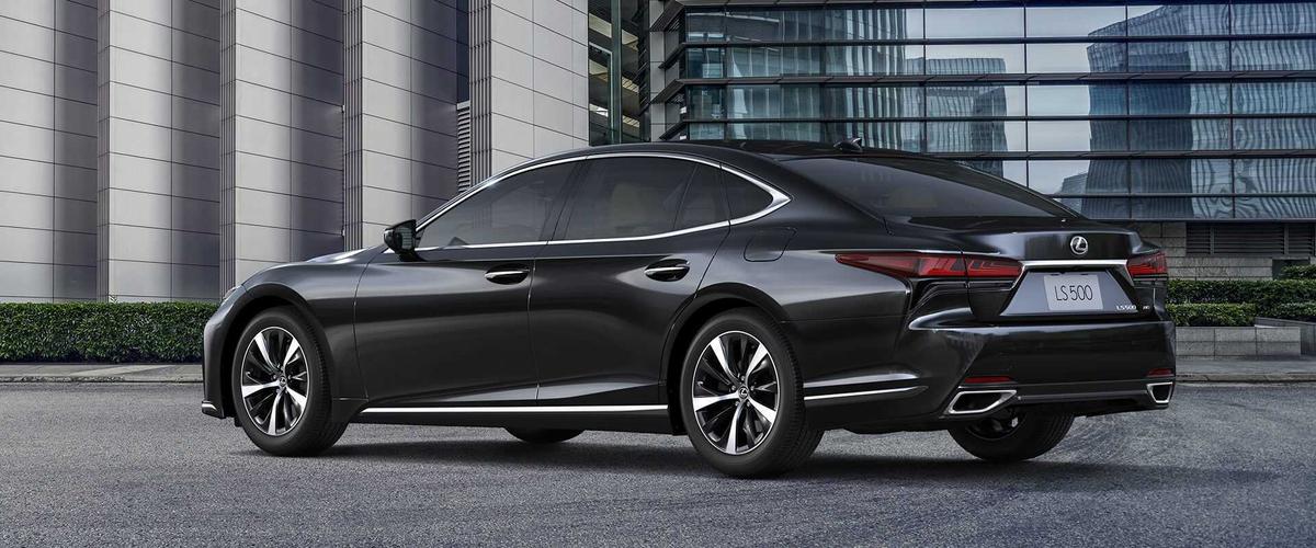 Top dòng Lexus LS – Luxury Sedan tại Việt Nam