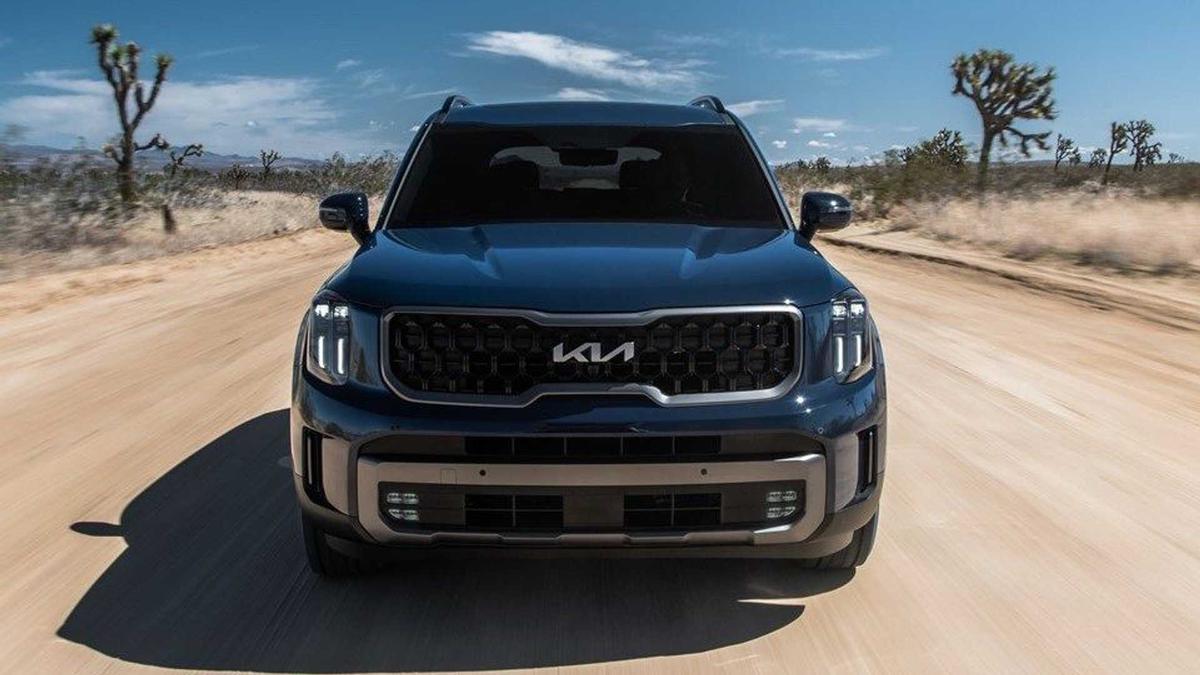KIA Telluride 2023: Giá & Thông số mới nhất