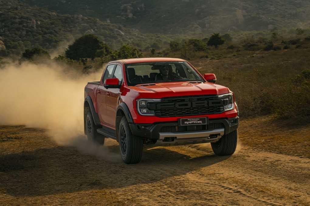 Ford Ranger Raptor 2023 - Chiến thần tốc độ phân khúc bán tải