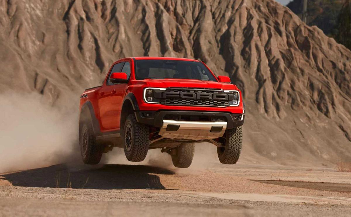 Ford Ranger Raptor 2023 - Chiến thần tốc độ phân khúc bán tải