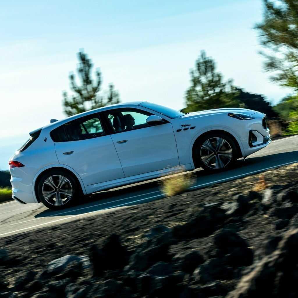 Maserati Grecale Folgore EV ra mắt - Siêu xe điện của thương hiệu Ý