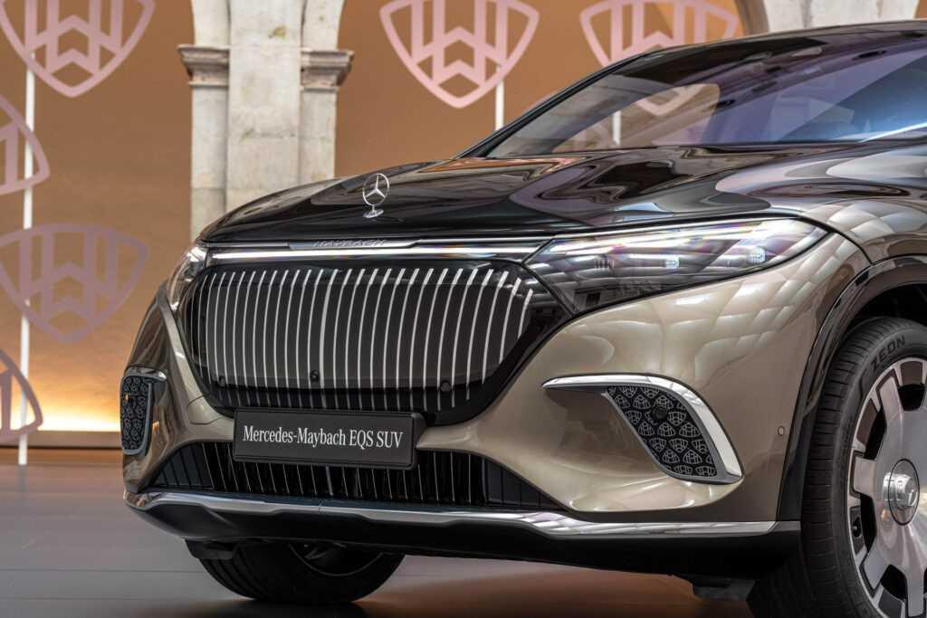 Mercedes-Maybach EQS 680 2024 vừa ra mắt với động cơ 649 mã lực