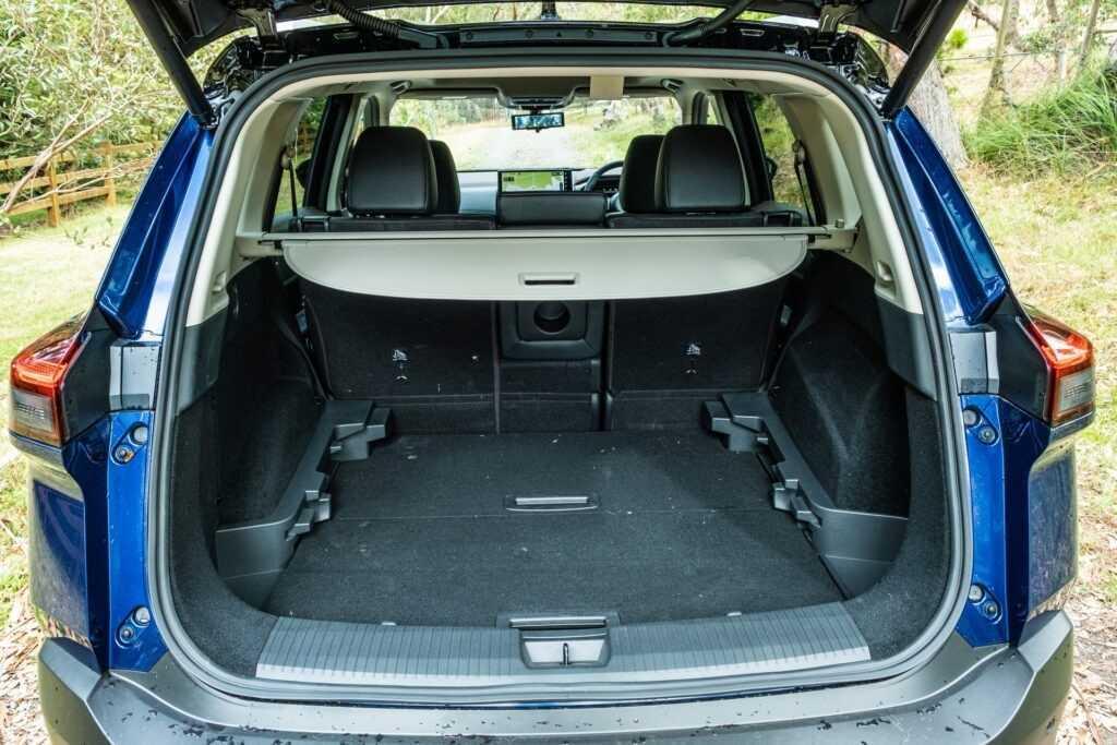 Đánh giá Nissan X-Trail Ti 2023 - Sự trở lại ngoạn mục của thương hiệu Nhật