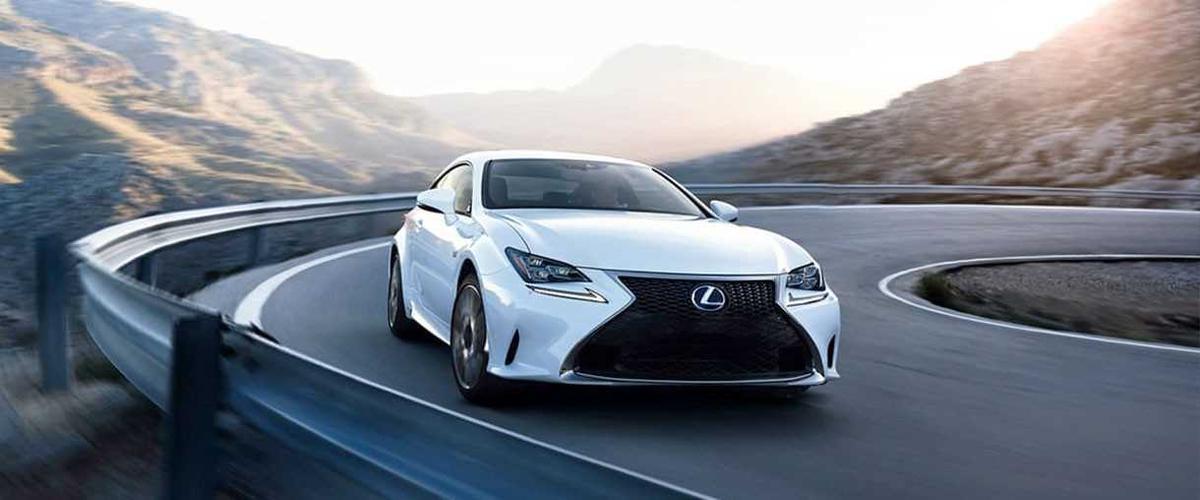 Lexus RC 300: Giá & Thông số 2023 mới nhất
