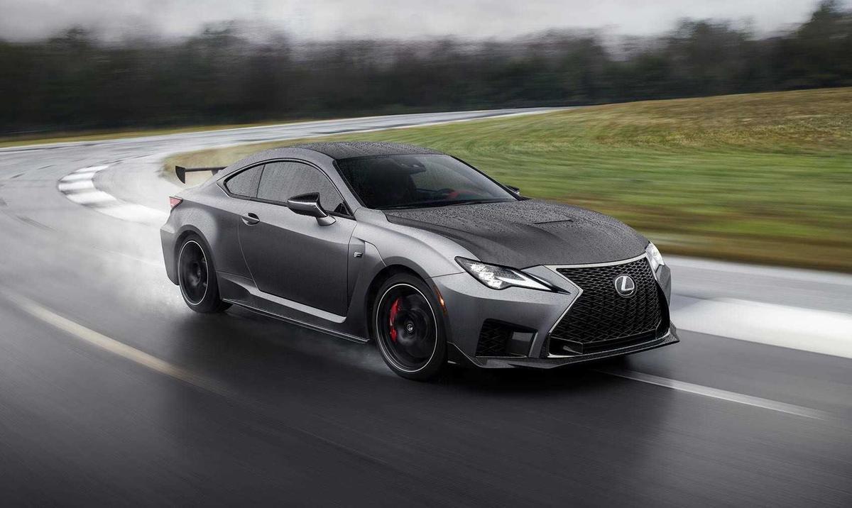 Lexus RC F: Giá & Thông số 2023 mới nhất