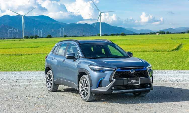 Toyota Corolla Cross xả hàng tồn, giá giảm mạnh tại Việt Nam