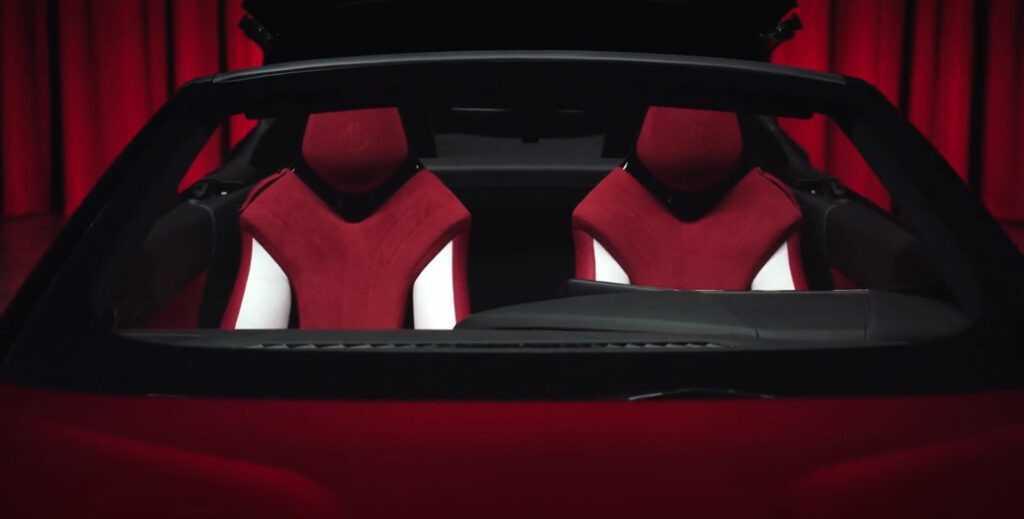 Xuất hiện Roadster MG Cyberster mới với công suất lên đến 335HP