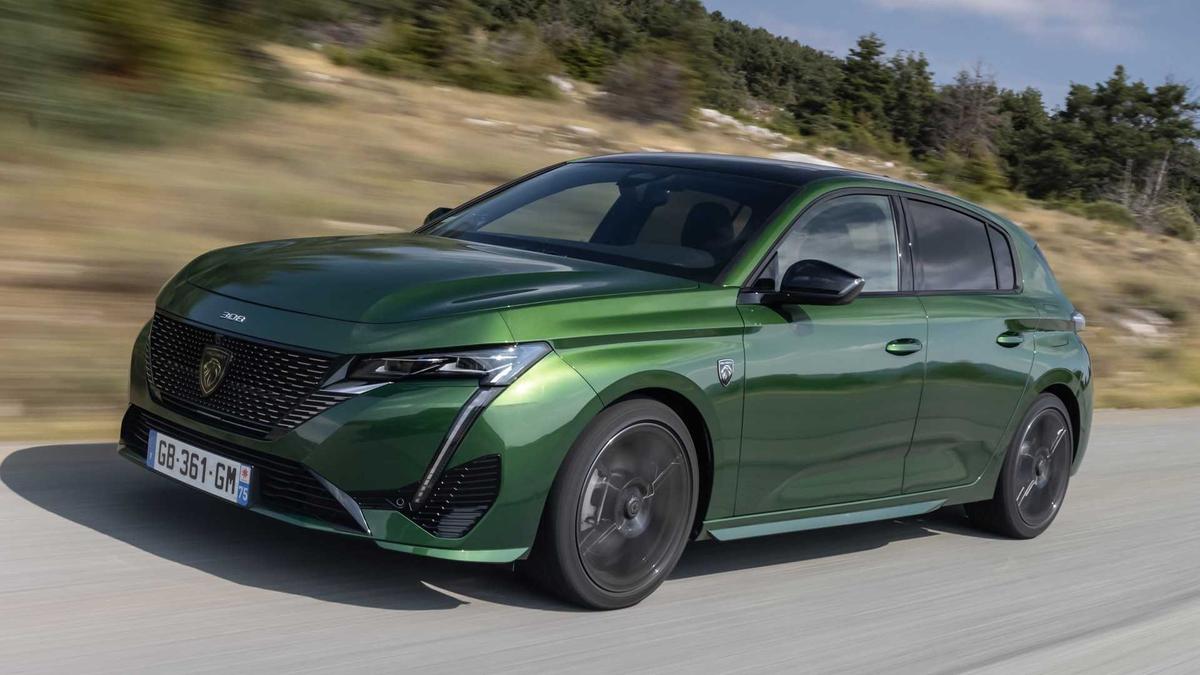 Peugeot giảm giá đến 45 triệu tất cả các dòng xe tại Việt Nam