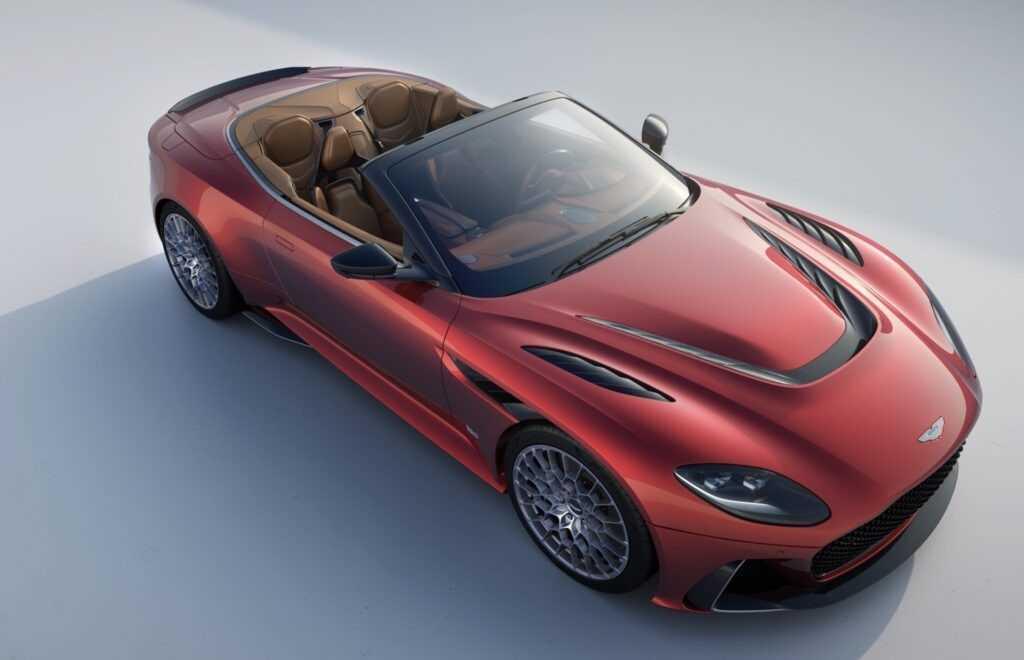 Aston Martin DBS 770 Ultimate Volante: chiếc xe nhanh nhất trong lịch sử hãng vừa ra mắt