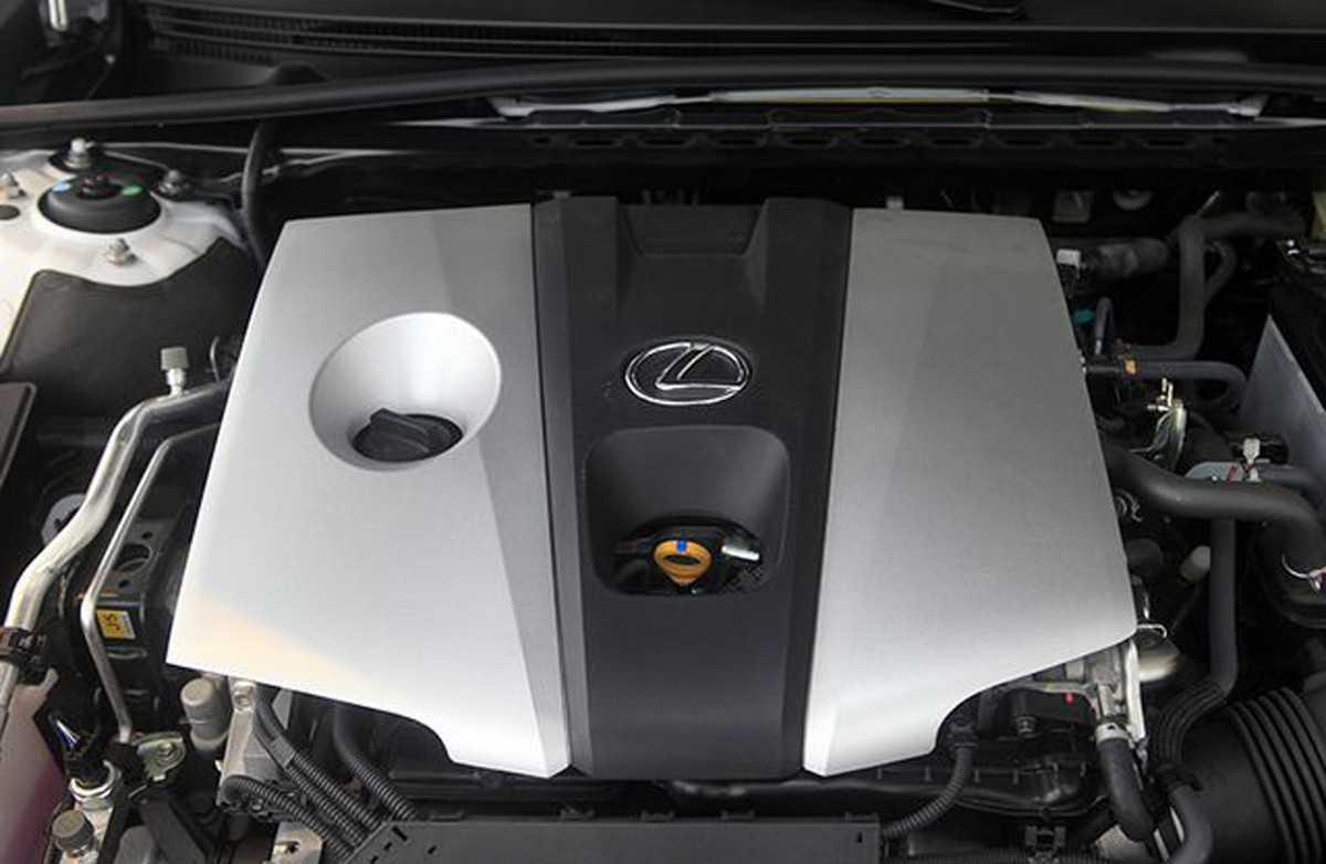 Tiết lộ 7 lý do nên mua Lexus cũ