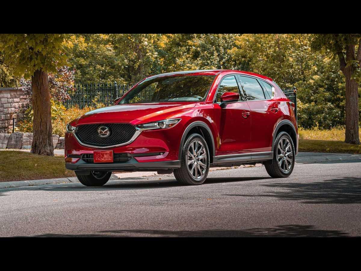Mazda CX-30 vs Mazda CX-5: So sánh hai mẫu xe SUV của Mazda