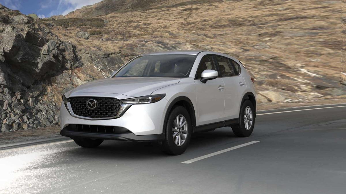 Mazda CX-5: Lựa chọn giữa phiên bản AWD và FWD