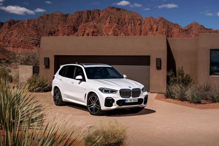 Tư vấn mua xe BMW X5: Chọn phiên bản nào phù hợp với nhu cầu của bạn?
