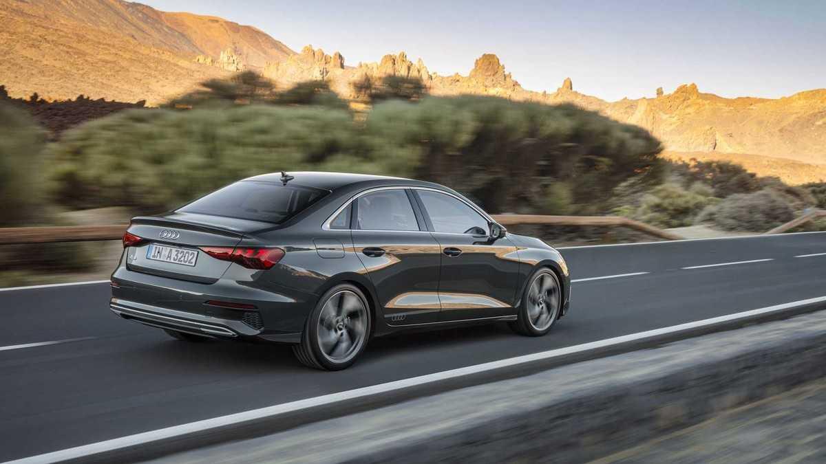 Audi A3: Giá & Thông số mới nhất 2023