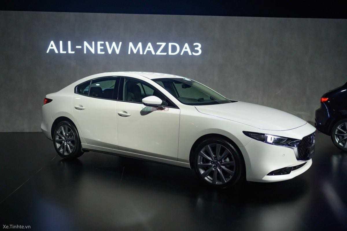 Mazda 3 hatchback vs. Mazda 3 sedan: So sánh và lựa chọn phong cách xe