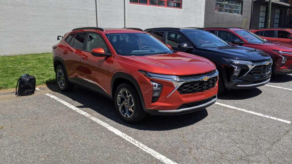 Đánh giá Chevroplet Trax 2024 - Giảm công suất nhưng cải tiến nội thất