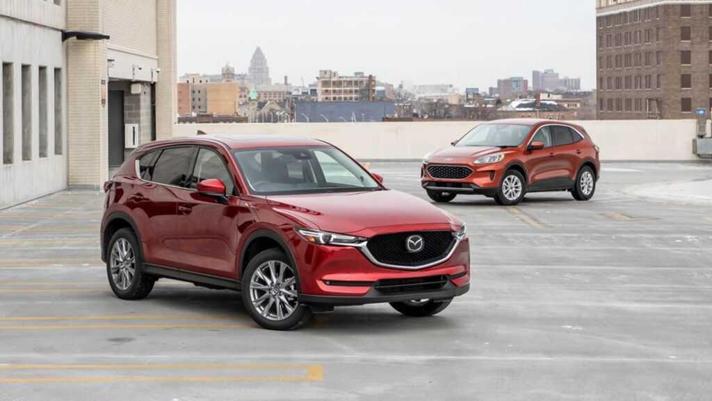 So sánh Mazda CX-50 2023 và Ford Escape 2023