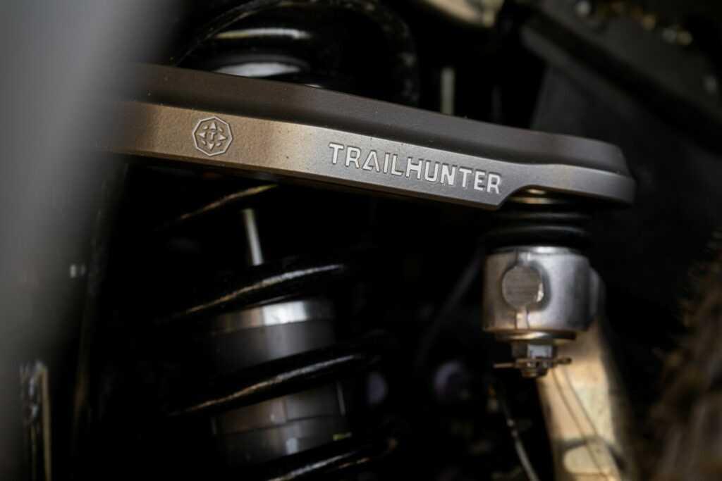 Toyota Tacoma Trailhunter 2024 và TRD Pro ra mắt với lốp 33-inch và sức mạnh hybrid 326 mã lực