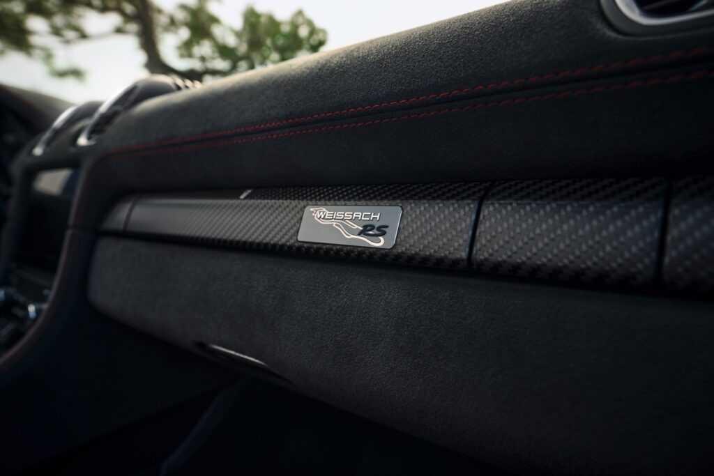 Porsche 718 Spyder RS 2024: Siêu xe mui trần dùng động cơ đốt trong 