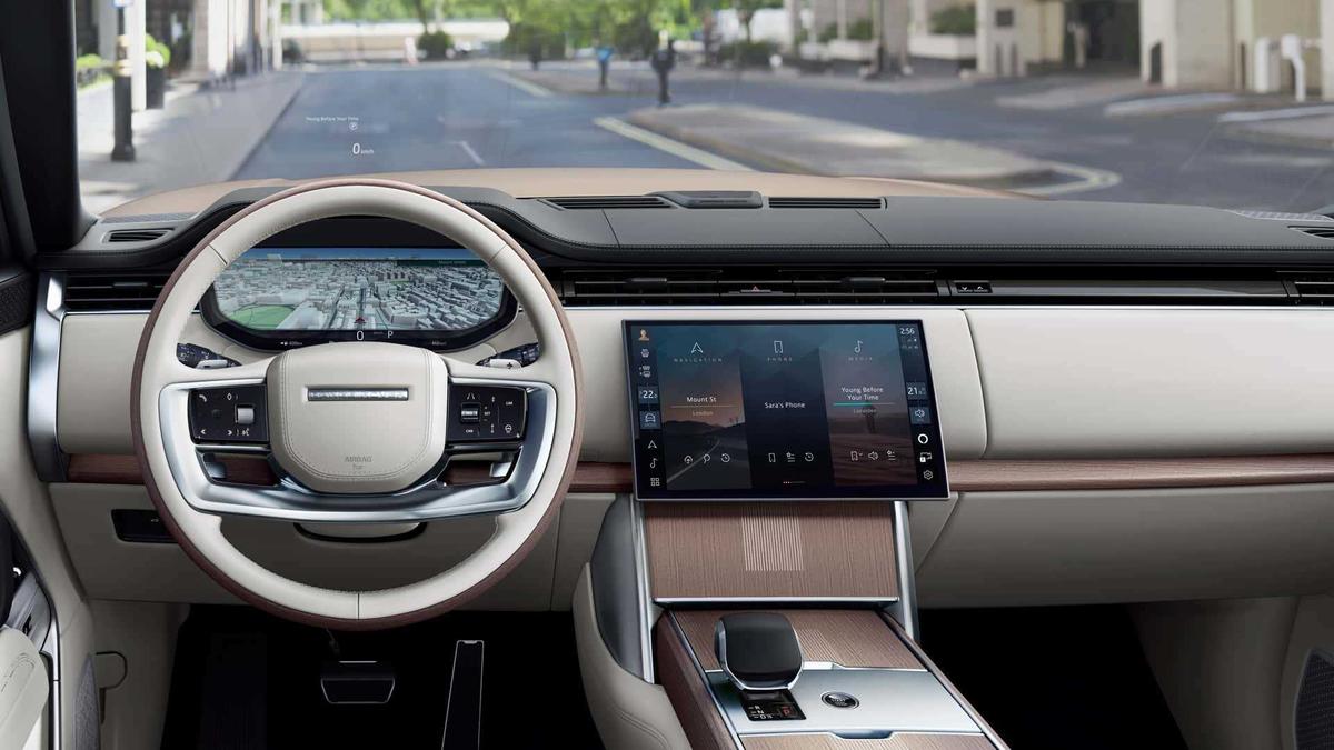 Range Rover Sport SV 2024: Chiếc xe năng động và tiên tiến nhất của hãng