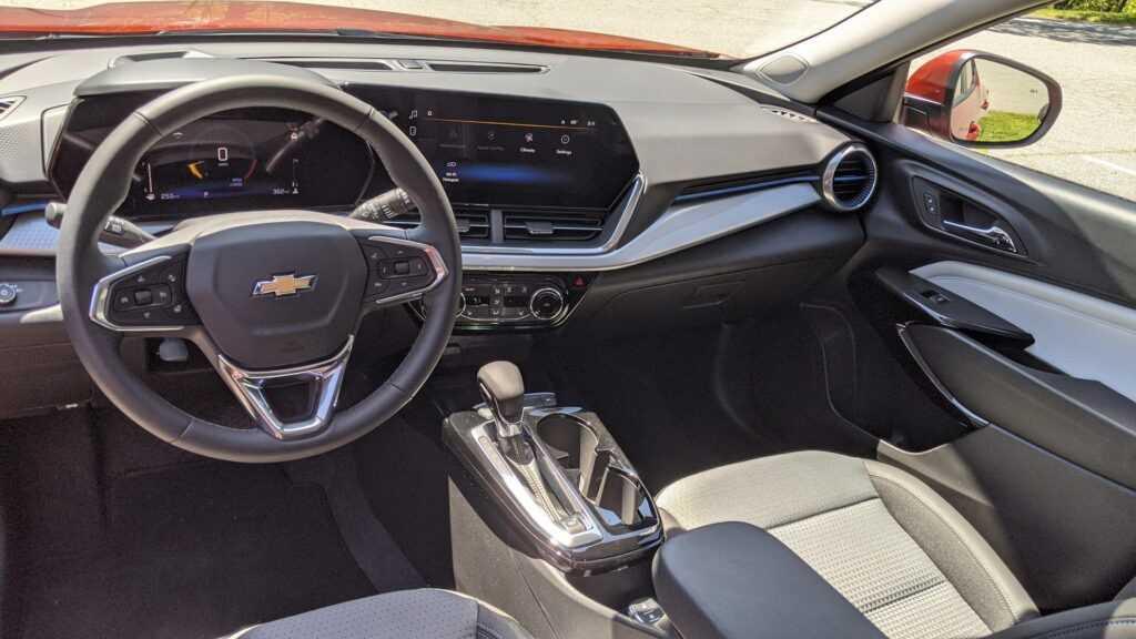 Đánh giá Chevroplet Trax 2024 - Giảm công suất nhưng cải tiến nội thất