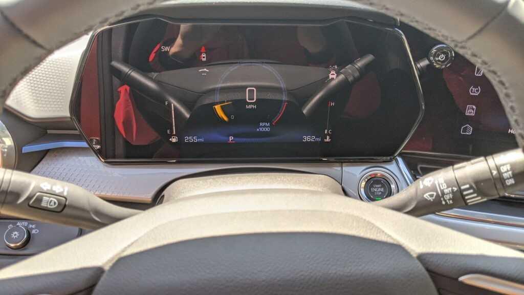 Đánh giá Chevroplet Trax 2024 - Giảm công suất nhưng cải tiến nội thất